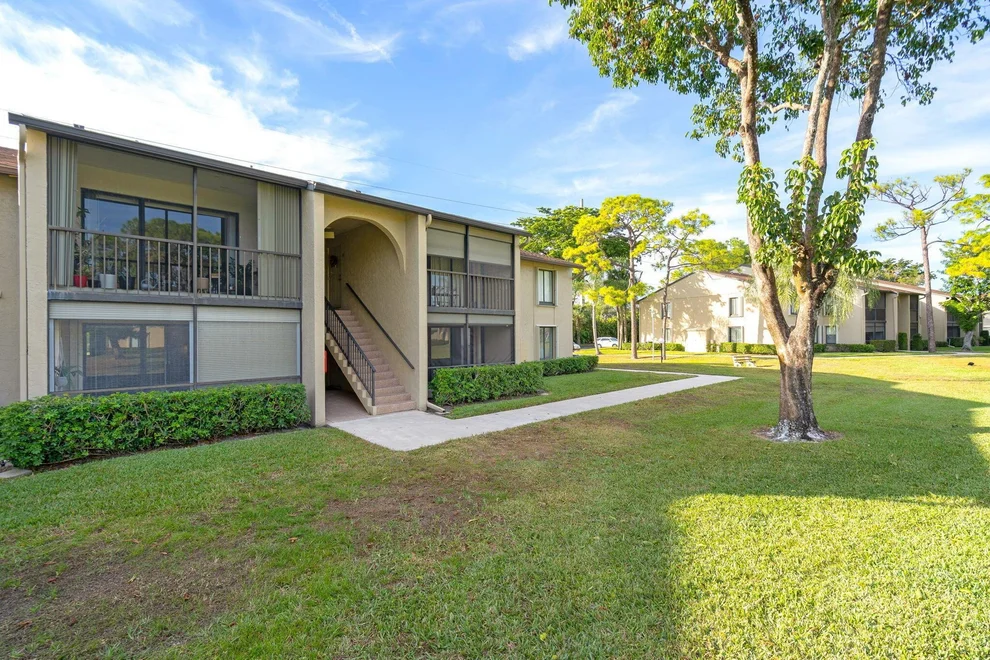Unit for sale at 720 Sunny Pine Way, Greenacres, FL 33415
