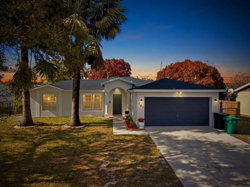 Unit for sale at 731 SW Bond Road, Port St Lucie, FL 34953