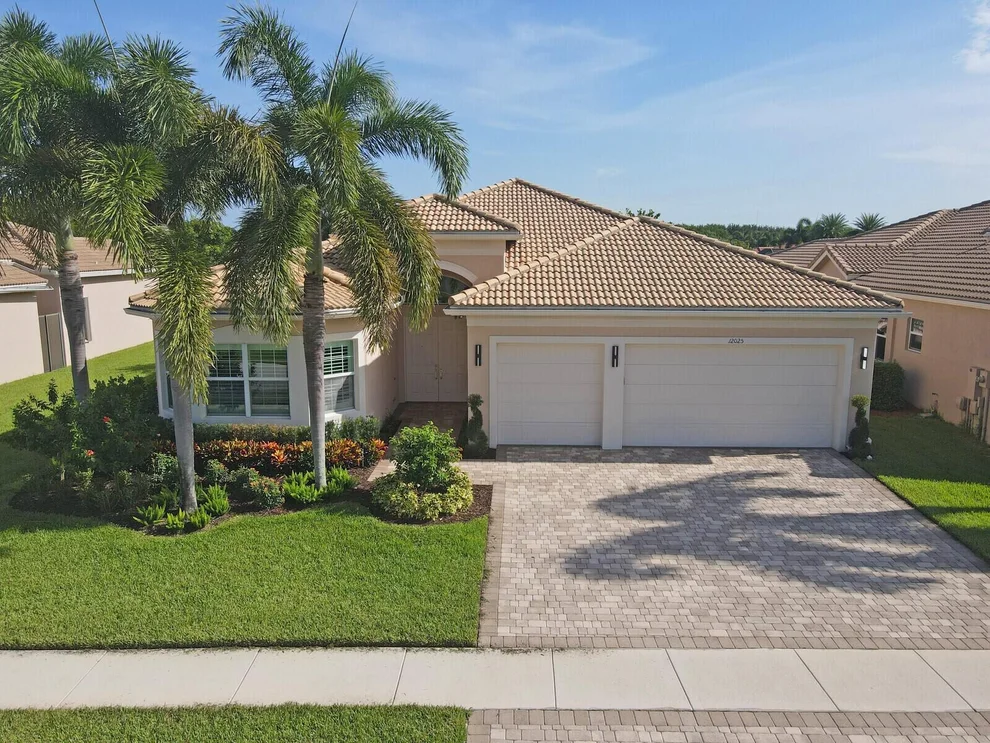 Unit for sale at 12025 Bear River Road, Boynton Beach, FL 33473