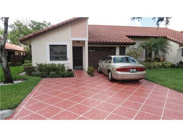 Unit for sale at 6210 Pointe Regal Circle, Delray Beach, FL 33484