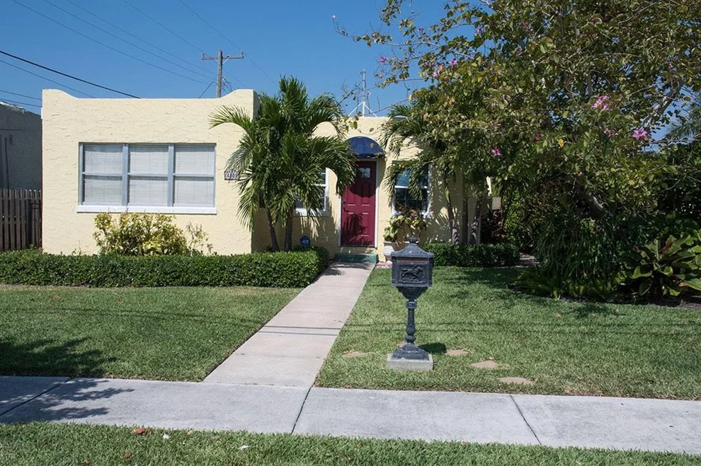 Unit for sale at 4809 Garden Avenue, West Palm Beach, FL 33405