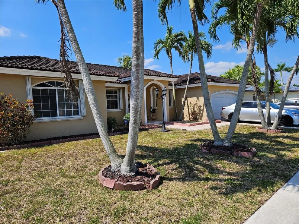 Unit for sale at 15518 SW 168th Terrace, Miami, FL 33187
