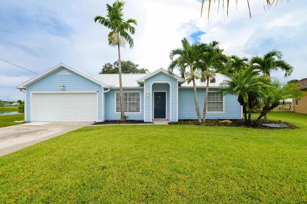 Unit for sale at 619 SW Bradshaw Circle, Port St Lucie, FL 34953
