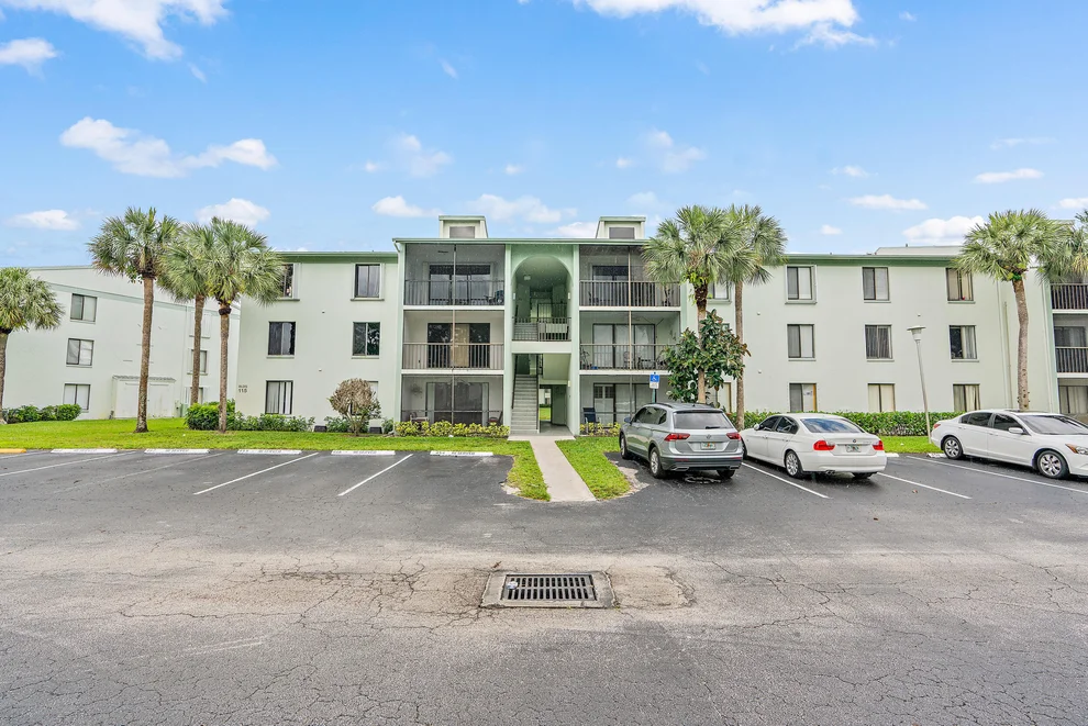 Unit for sale at 3606 Alder Drive, West Palm Beach, FL 33417