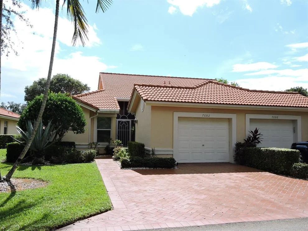Unit for sale at 7682 Majestic Palm Drive Drive, Boynton Beach, FL 33437