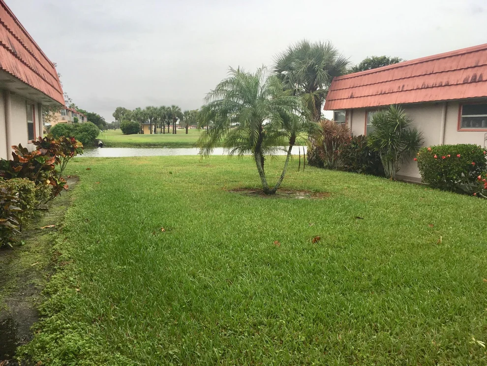 Unit for sale at 354 Seville O, Delray Beach, FL 33446