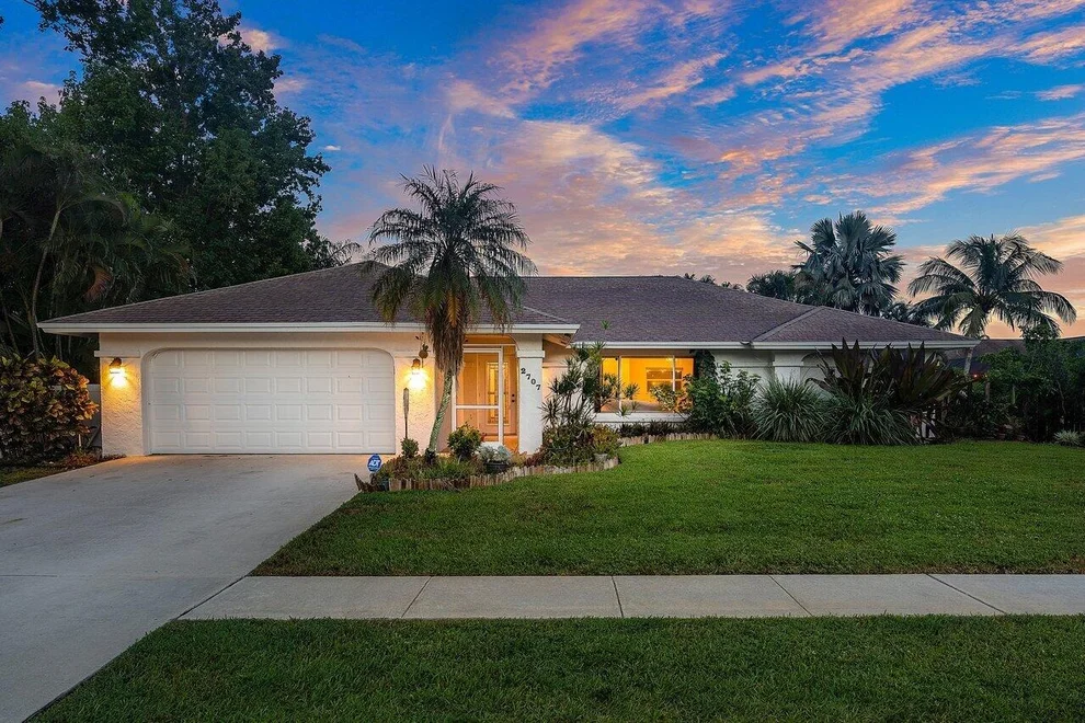 Unit for sale at 2707 Yarmouth Drive, Wellington, FL 33414