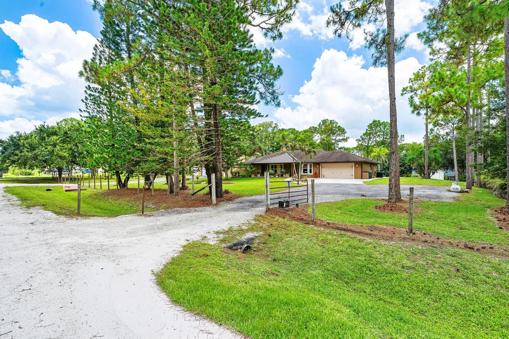 Unit for sale at 14732 63rd Court N, Loxahatchee, FL 33470