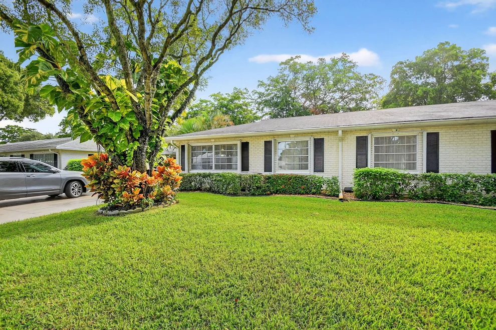 Unit for sale at 10160 44th Drive S, Boynton Beach, FL 33436