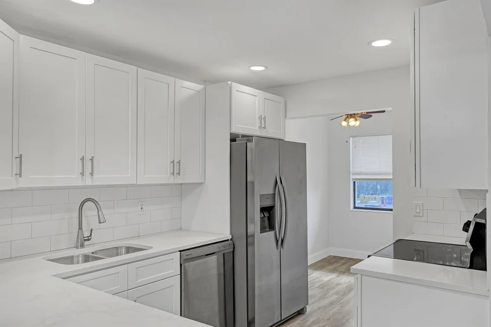 Unit for sale at 5985 Forest Hill Blvd, West Palm Beach, FL 33415