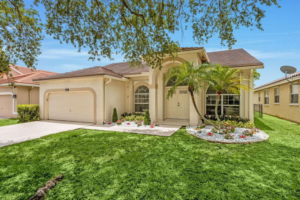 Unit for sale at 5954 NW 74th Street, Parkland, FL 33067