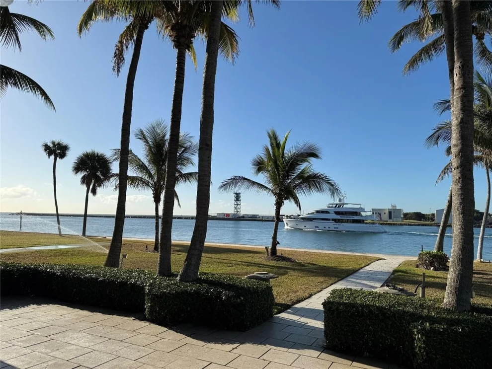 Unit for sale at 2608 Inlet Drive, Fort Lauderdale, FL 33316
