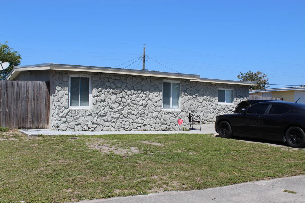 Unit for sale at 5725 S Rue Road, West Palm Beach, FL 33415