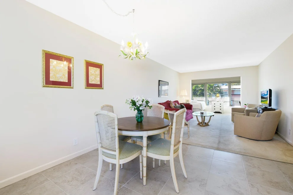 Unit for sale at 300 NE 20th Street, Boca Raton, FL 33431