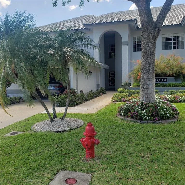 Unit for sale at 11634 Briarwood 3 Circle, Boynton Beach, FL 33437