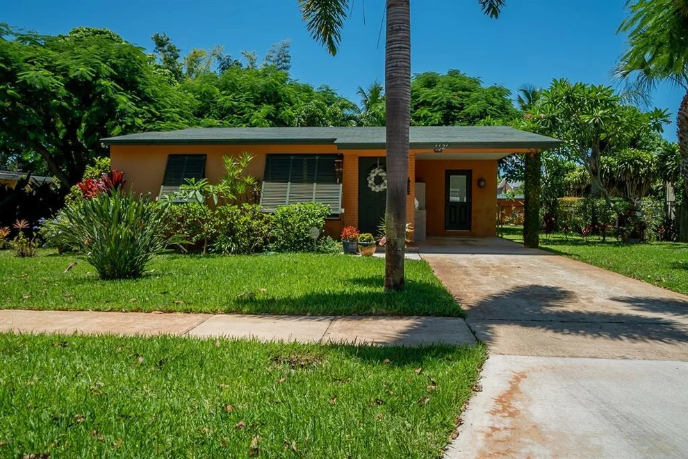Unit for sale at 5525 Hobart Avenue, West Palm Beach, FL 33405