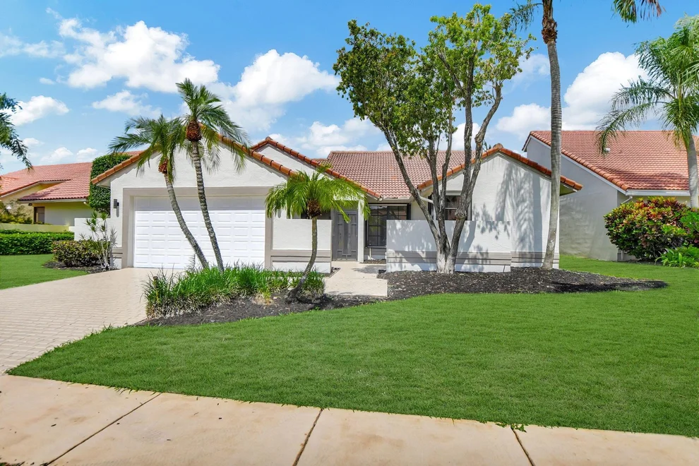 Unit for sale at 19285 Cherry Hills Terrace, Boca Raton, FL 33498