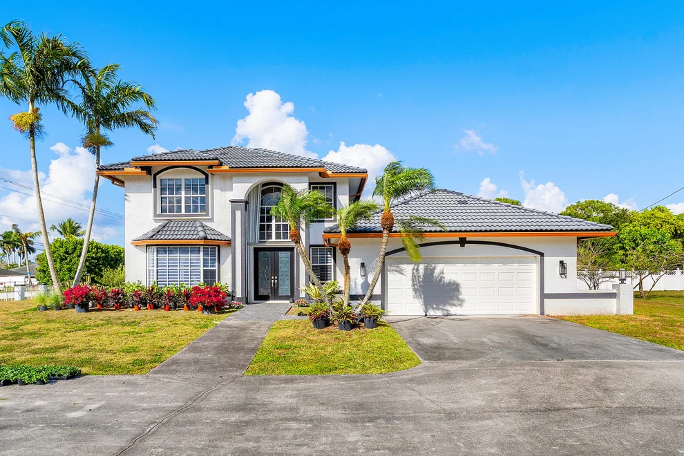 Unit for sale at 4031 Royal Palm Beach Boulevard, The Acreage, FL 33411