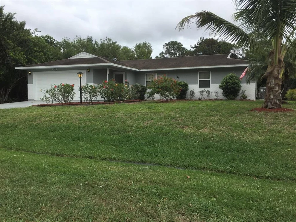 Unit for sale at 731 NW Grenada Street W, Port St Lucie, FL 34983