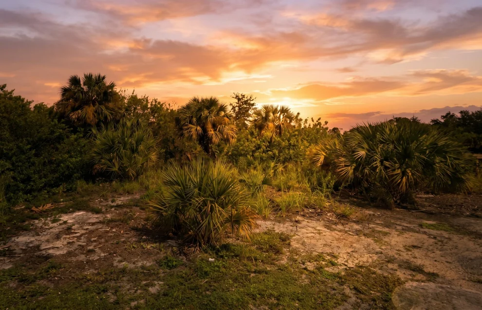 Unit for sale at 2290 42nd Street, Vero Beach, FL 32967