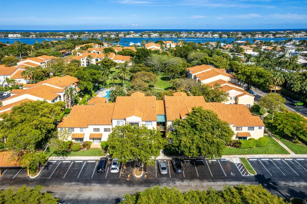 Unit for sale at 107 Yacht Club Way, Hypoluxo, FL 33462