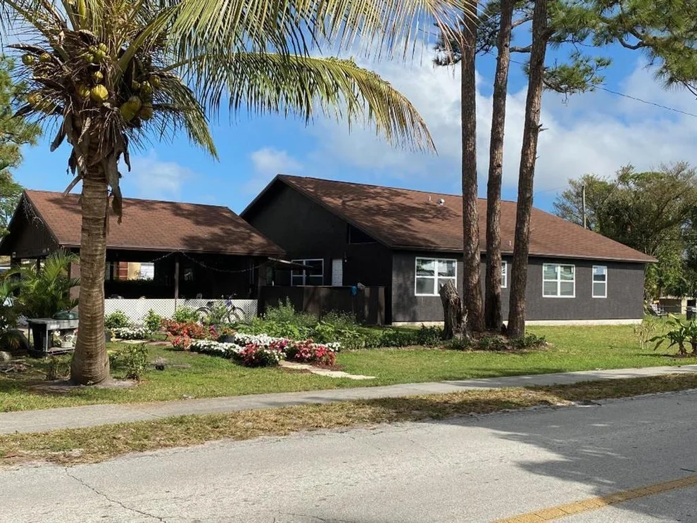 Unit for sale at 4913 SE Grouper Avenue, Stuart, FL 34997