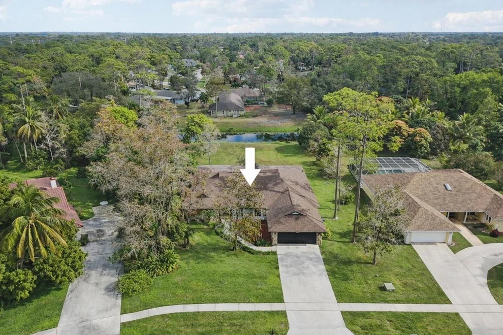 Unit for sale at 13253 La Mirada Circle, Wellington, FL 33414