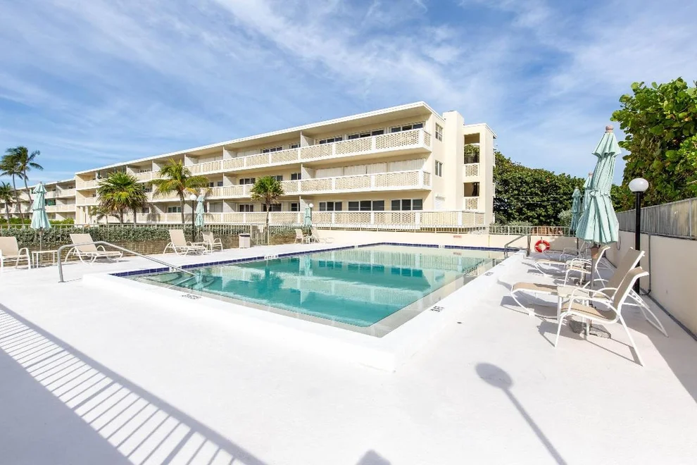 Unit for sale at 2565 S Ocean Boulevard, Palm Beach, FL 33480