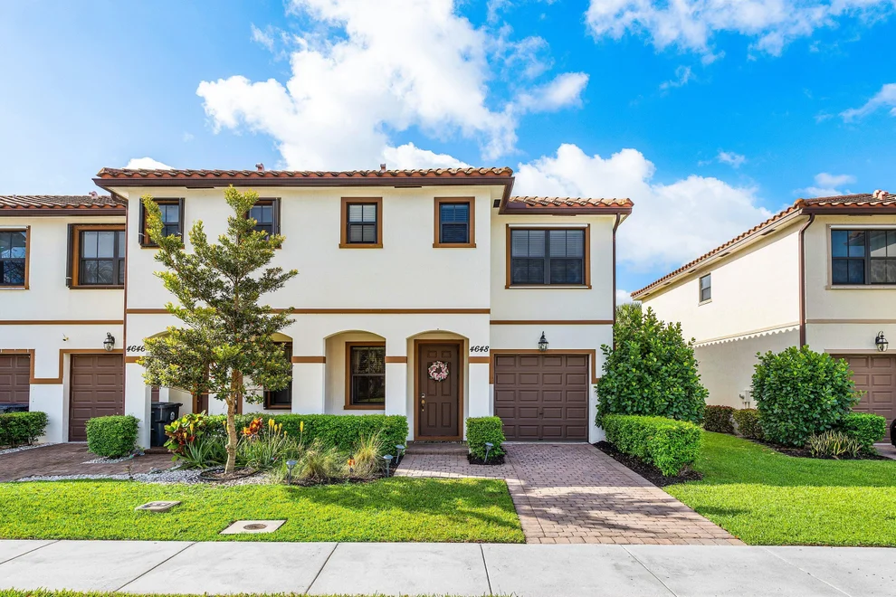 Unit for sale at 4648 Silver Saw, Lake Worth, FL 33463