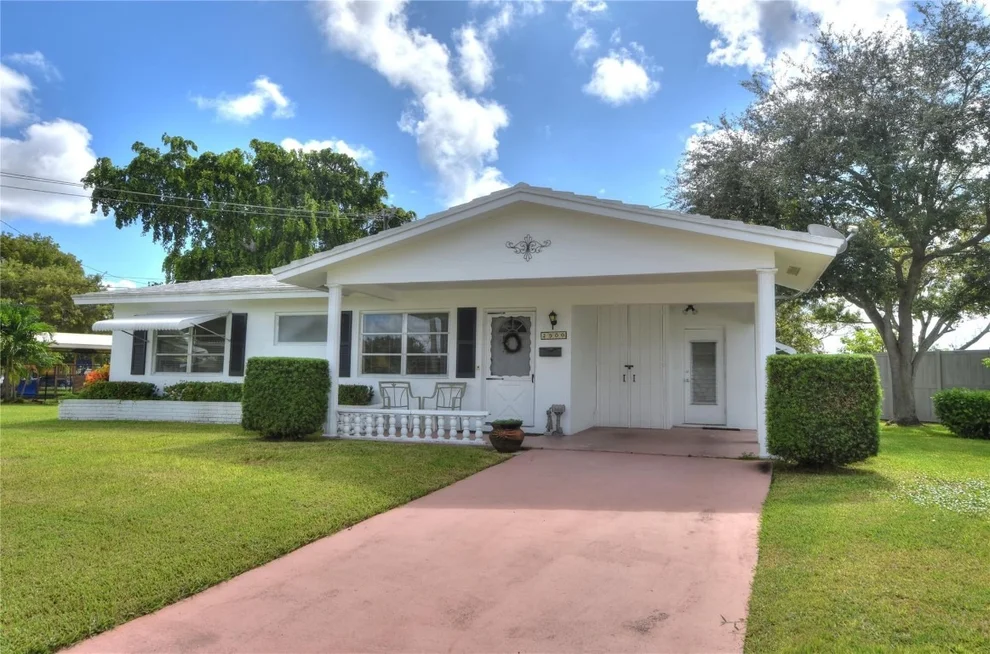 Unit for sale at 2500 NW 48th Street, Tamarac, FL 33309