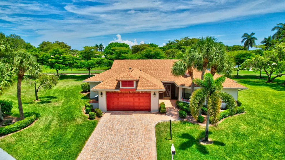 Unit for sale at 5664 Willow Creek Court, Delray Beach, FL 33484