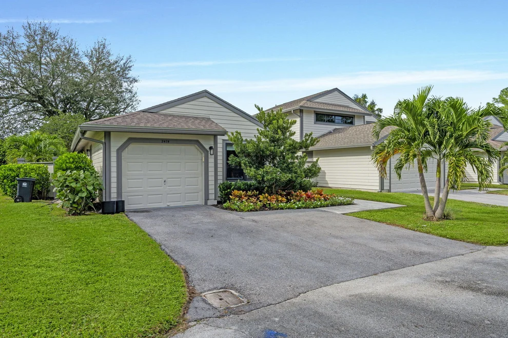 Unit for sale at 2474 Bedford Mews Drive, Wellington, FL 33414