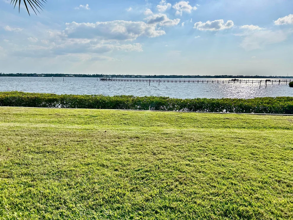 Unit for sale at 2104 NW 22nd Avenue, Stuart, FL 34994