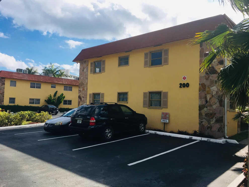 Unit for sale at 200 Croton Avenue, Lantana, FL 33462
