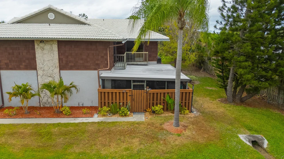 Unit for sale at 3204 SE Guenevere Lane, Port St Lucie, FL 34952