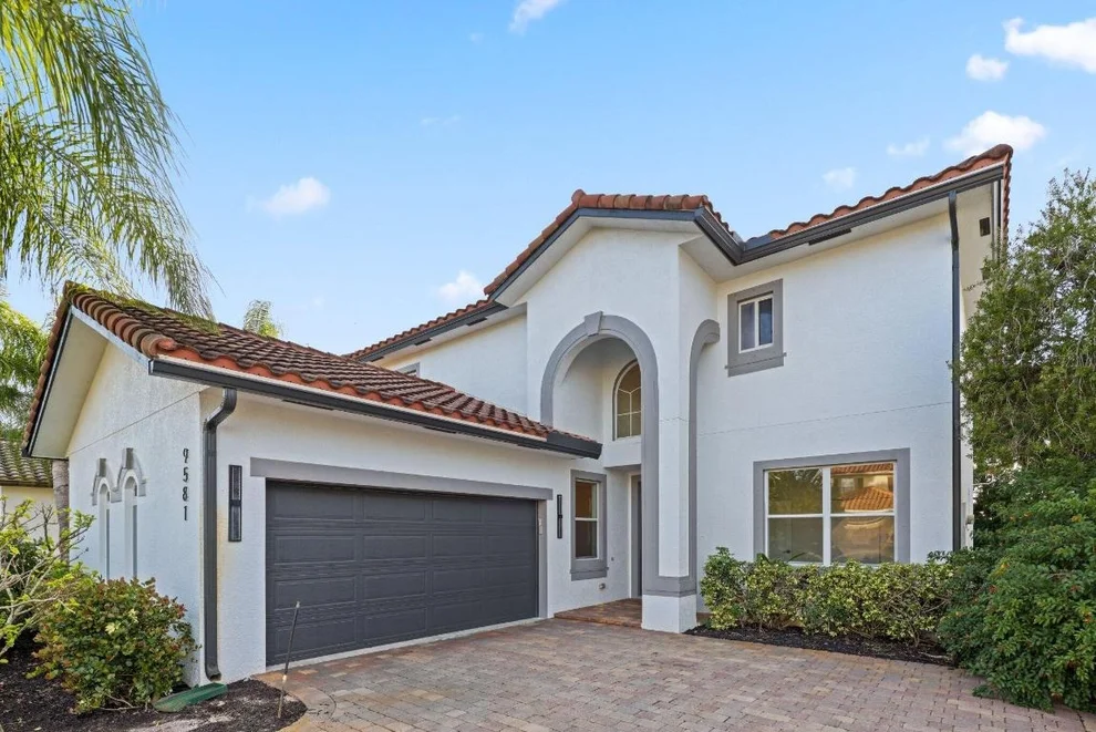 Unit for sale at 9581 Cobblestone Creek Drive, Boynton Beach, FL 33472