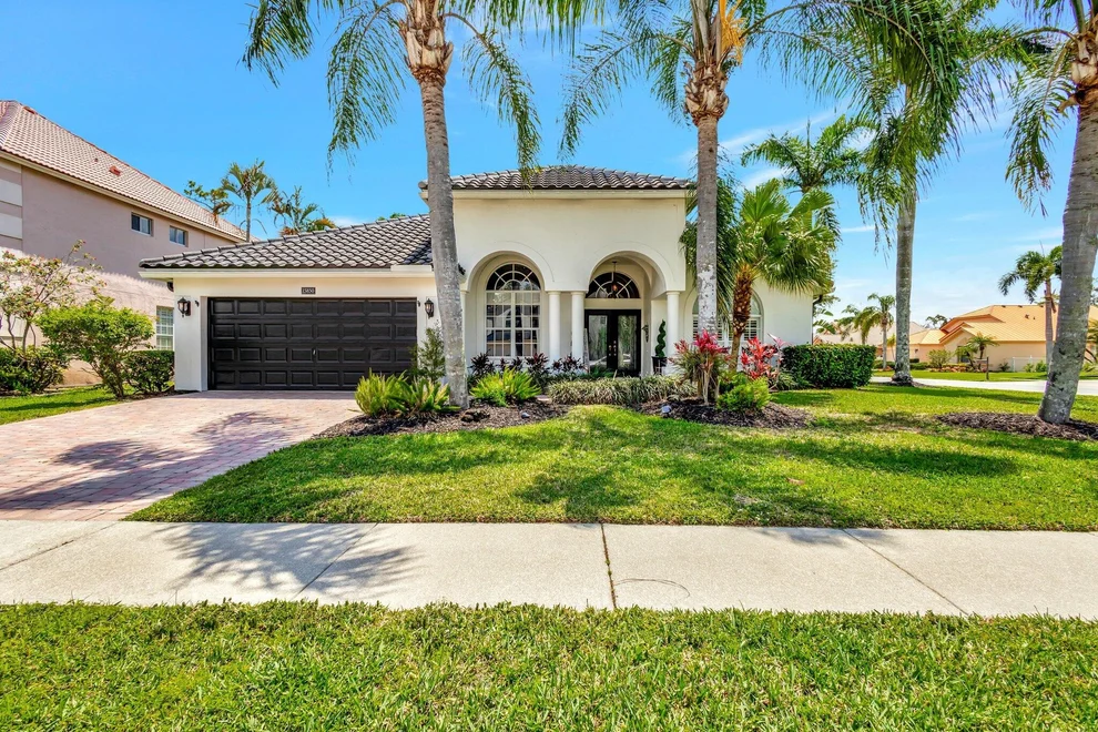 Unit for sale at 15850 Glen Willow Lane, Wellington, FL 33414