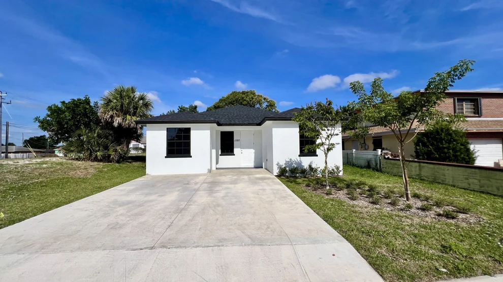 Unit for sale at 1580 W 32nd Street, Riviera Beach, FL 33404