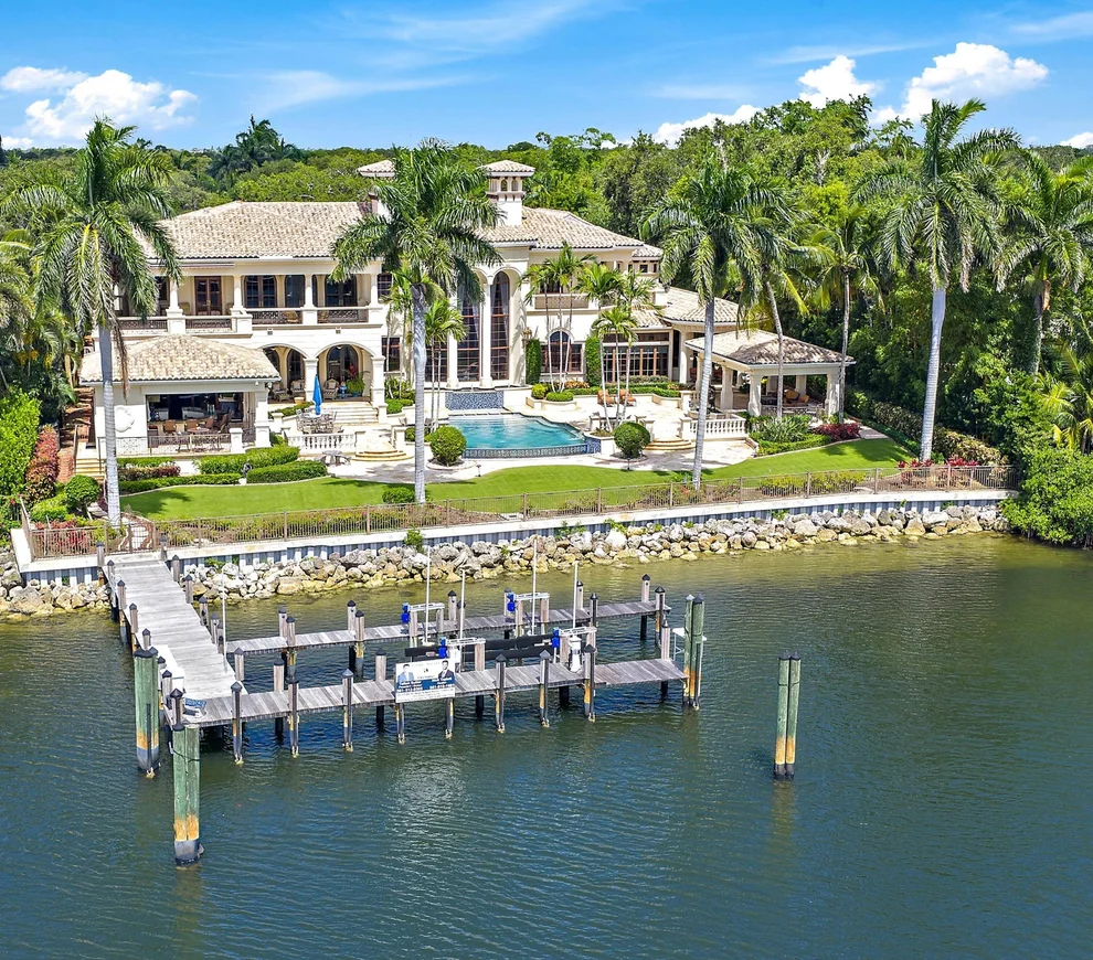 Unit for sale at 2330 Seven Oaks Lane, Palm Beach Gardens, FL 33410