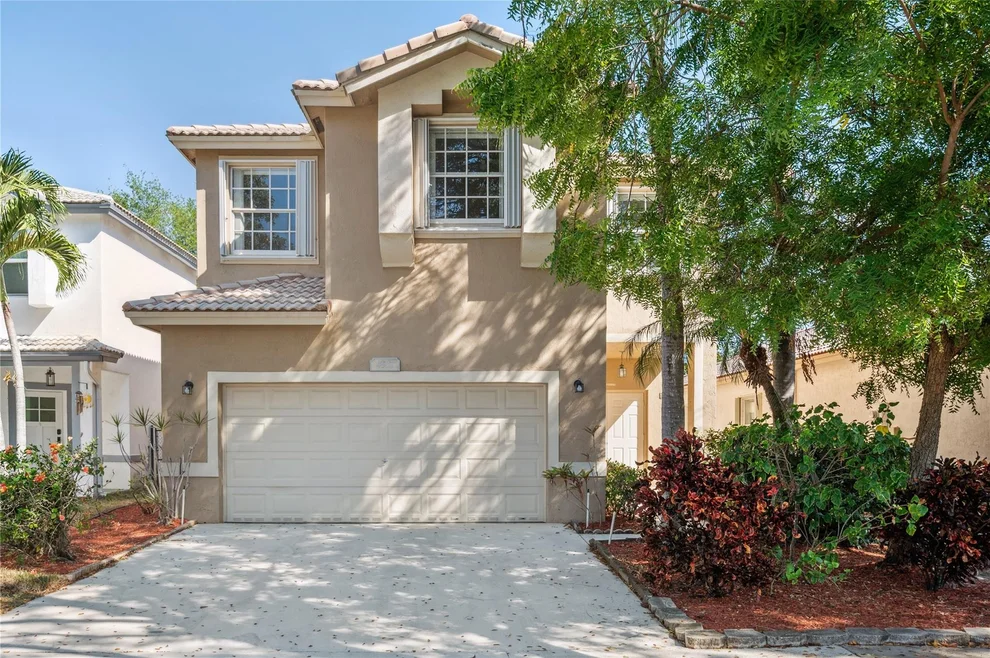 Unit for sale at 4917 Pelican Manor, Coconut Creek, FL 33073