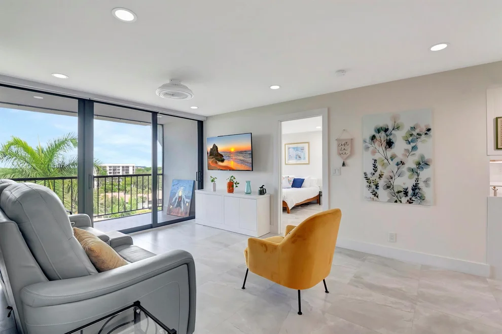 Unit for sale at 7738 Lakeside Boulevard, Boca Raton, FL 33434
