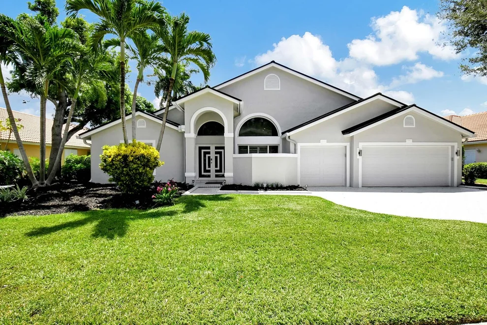 Unit for sale at 4530 S Barwick Ranch Circle, Delray Beach, FL 33445