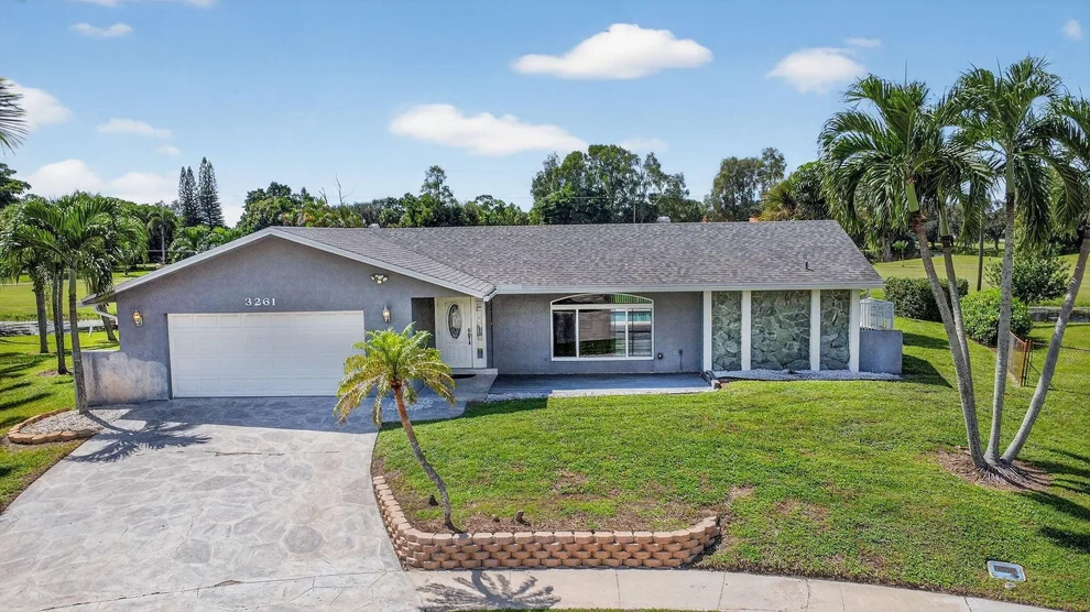Unit for sale at 3261 Hoylake Road, Lake Worth, FL 33467