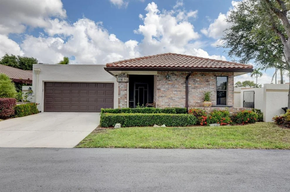 Unit for sale at 6785 Jardin Place, Boca Raton, FL 33433