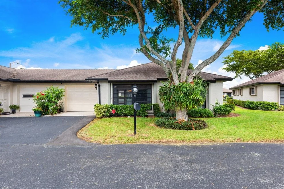 Unit for sale at 4826 Equestrian Circle, Boynton Beach, FL 33436