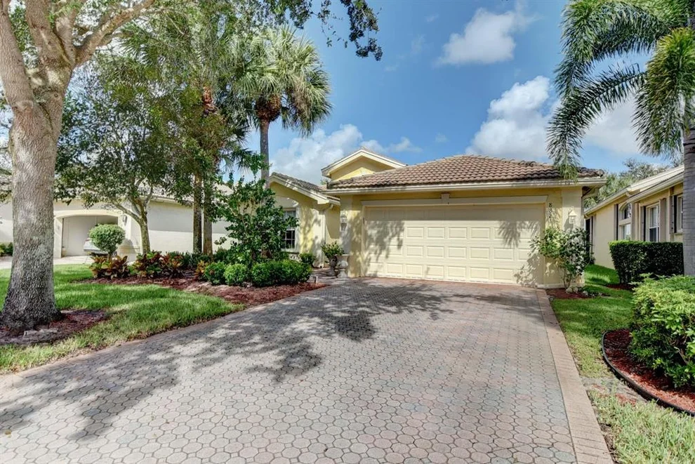 Unit for sale at 8821 Arbor Walk Drive, Lake Worth, FL 33467