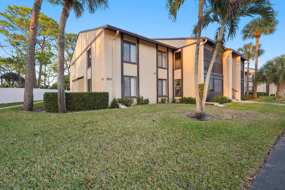 Unit for sale at 801 Sky Pine Way, Greenacres, FL 33415