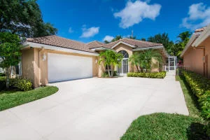 Unit for sale at 170 E Hampton Way, Jupiter, FL 33458