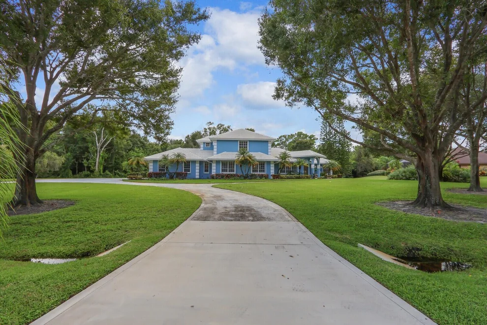 Unit for sale at 3756 SW Bimini Circle S, Palm City, FL 34990