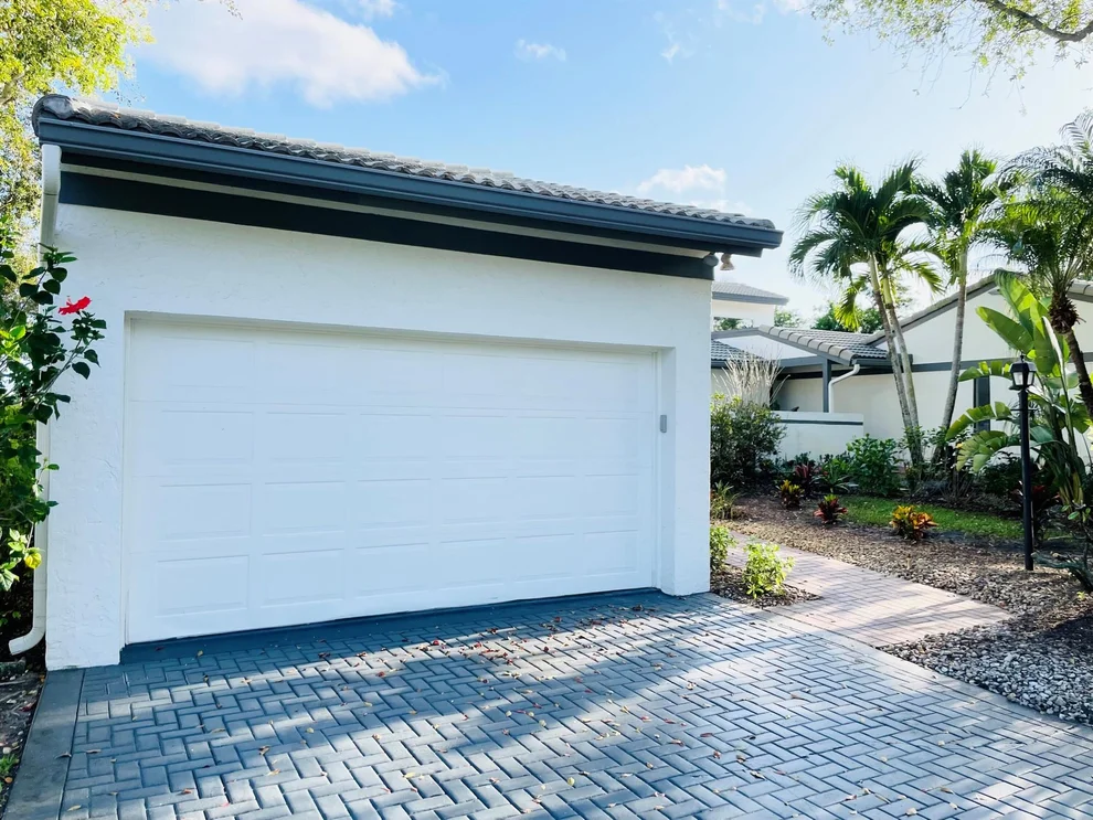 Unit for sale at 70 Cambridge Lane, Boynton Beach, FL 33436
